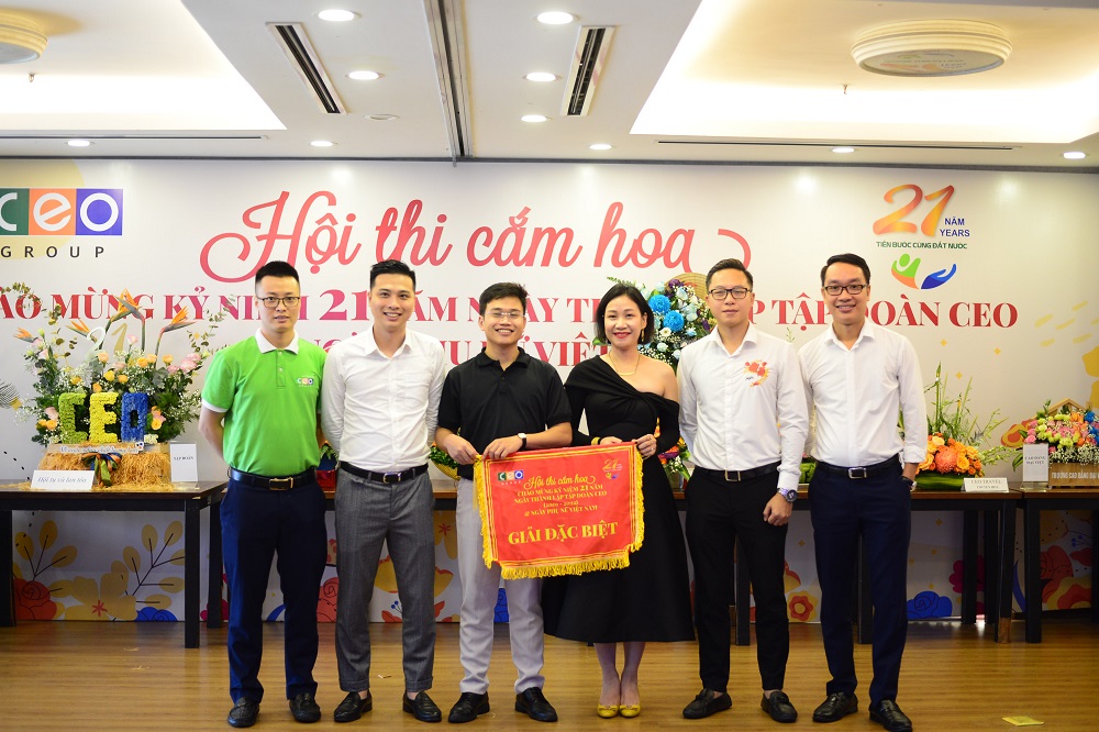 CEO Group tổ chức Hội thi cắm hoa chào mừng 21 năm thành lập & Ngày phụ nữ Việt Nam - Tập đoàn CEO